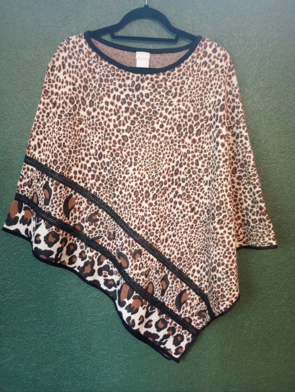 Chico's Soft Rayon Poncho Sweater Top Asymetrical Cheetah Print Black Trim S/M